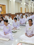 ร่วมปฏิบัติธรรมทุกวันอาทิตย์ เพื่อพัฒนาจิตให้เกิดปัญญาและสันติสุข